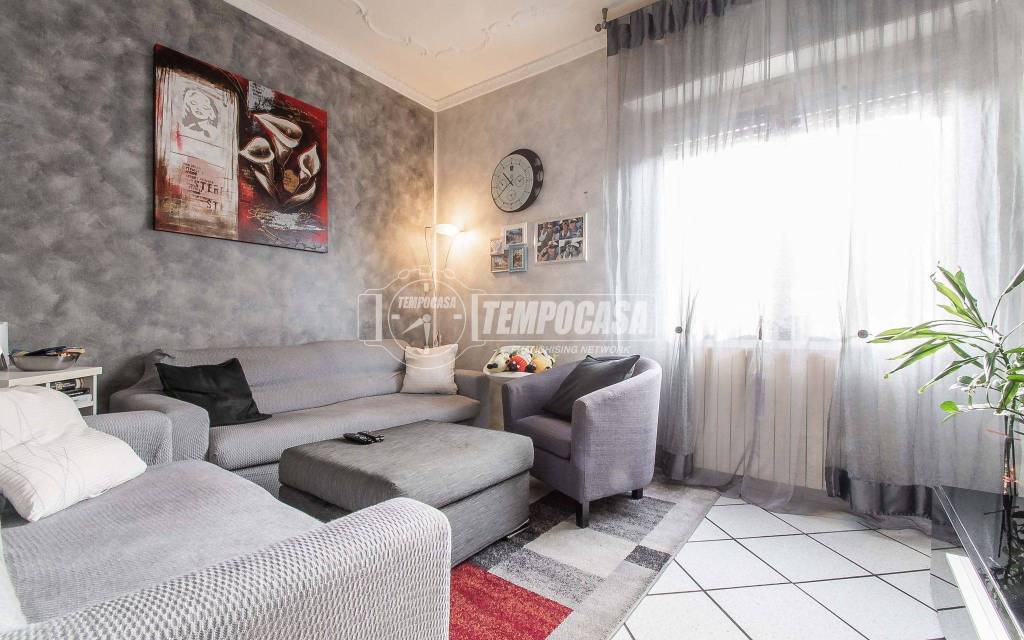 appartamento in vendita a Paderno Dugnano in zona Palazzolo Milanese