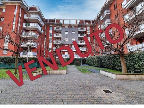 appartamento in vendita a Paderno Dugnano in zona Palazzolo Milanese