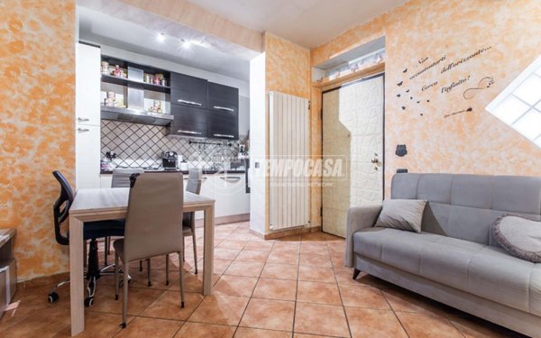 appartamento in vendita a Paderno Dugnano in zona Palazzolo Milanese