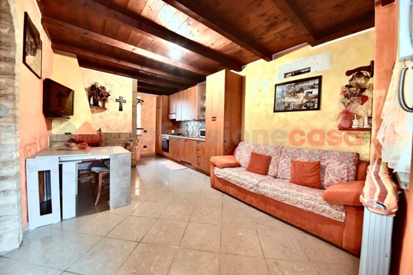 appartamento in vendita a Paderno Dugnano in zona Incirano
