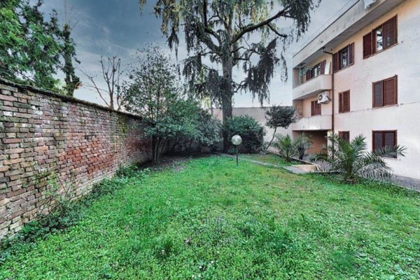appartamento in vendita a Paderno Dugnano in zona Palazzolo Milanese