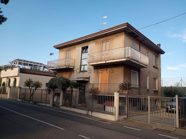 casa indipendente in vendita a Paderno Dugnano