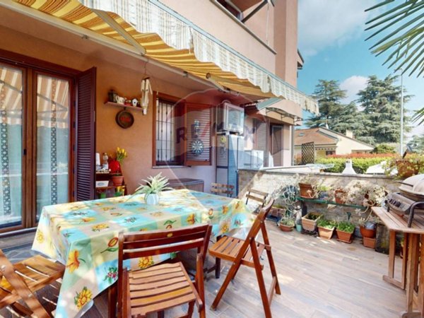 casa indipendente in vendita a Paderno Dugnano in zona Cassina Amata