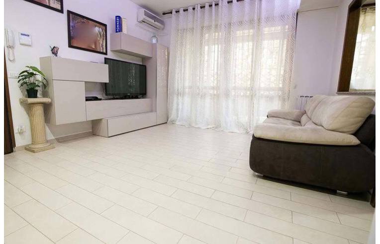 appartamento in vendita a Paderno Dugnano in zona Calderara