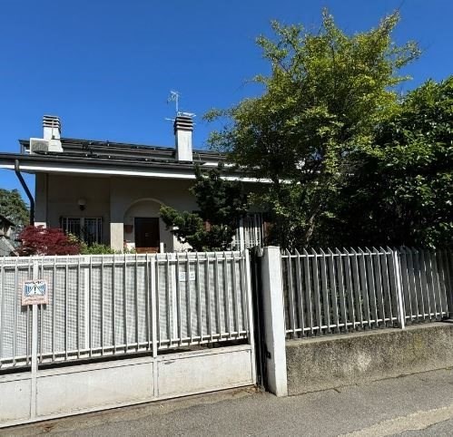 casa indipendente in vendita a Paderno Dugnano