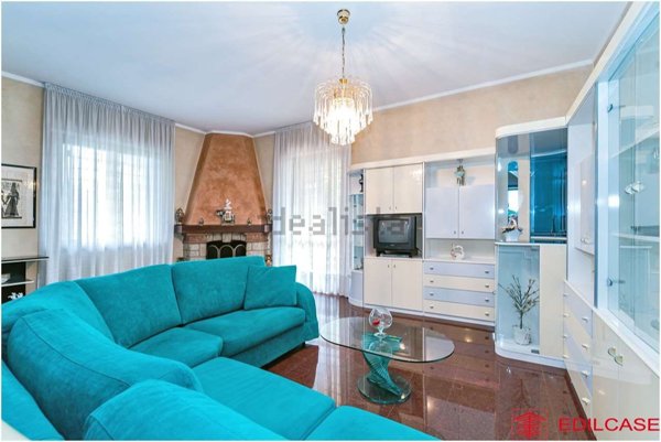 casa indipendente in vendita a Paderno Dugnano