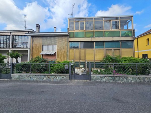 appartamento in vendita a Paderno Dugnano in zona Cassina Amata