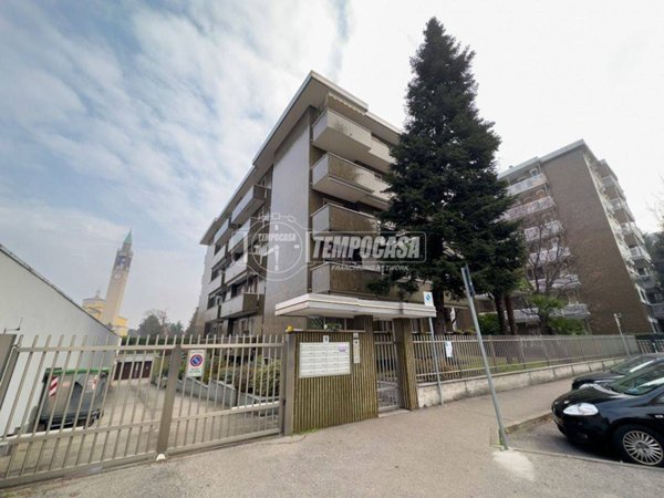 appartamento in vendita a Paderno Dugnano