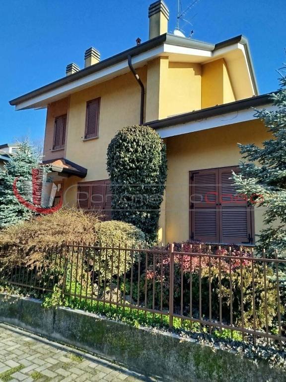 appartamento in vendita a Paderno Dugnano