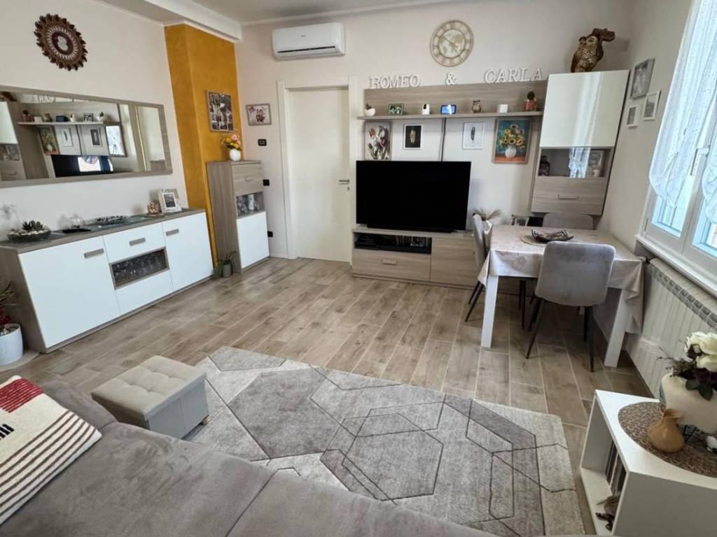 appartamento in vendita a Paderno Dugnano in zona Cassina Amata