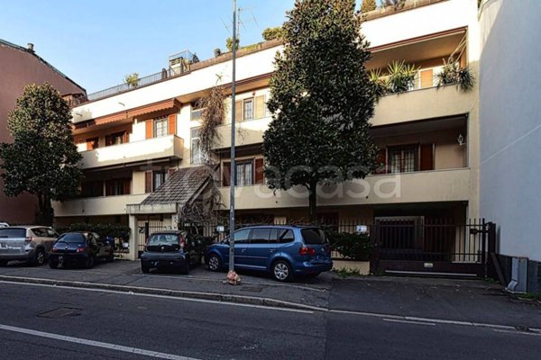 appartamento in vendita a Paderno Dugnano in zona Palazzolo Milanese