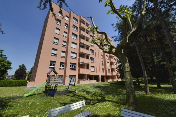 appartamento in vendita a Paderno Dugnano in zona Cassina Amata