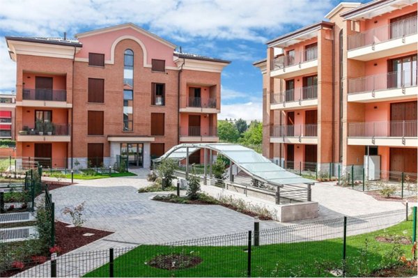 appartamento in vendita a Paderno Dugnano in zona Cassina Amata