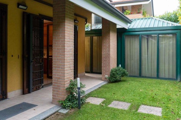 casa indipendente in vendita a Paderno Dugnano