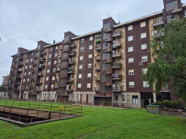 appartamento in vendita a Paderno Dugnano in zona Palazzolo Milanese