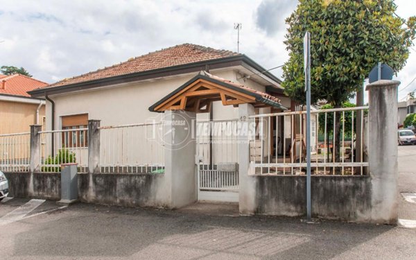 casa indipendente in vendita a Paderno Dugnano