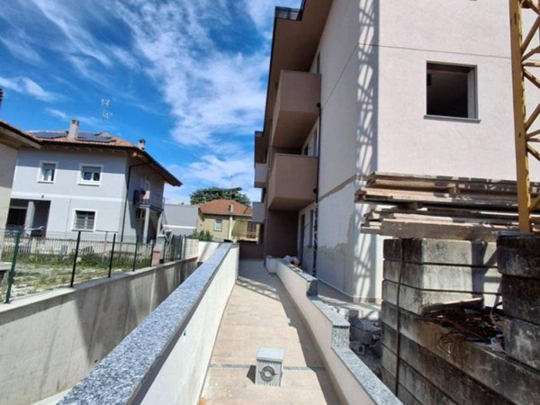 appartamento in vendita a Paderno Dugnano in zona Cassina Amata