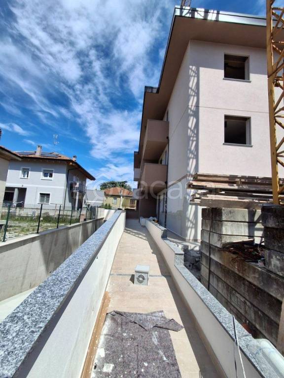 appartamento in vendita a Paderno Dugnano in zona Cassina Amata