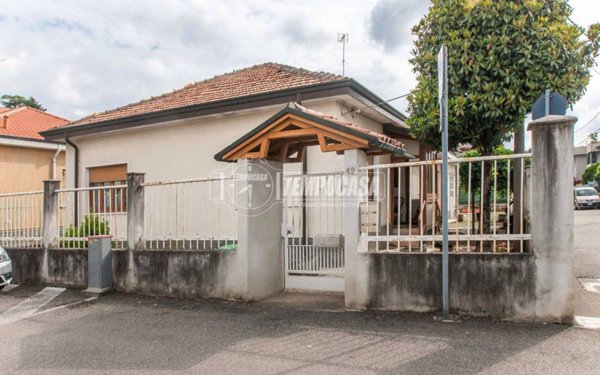 casa indipendente in vendita a Paderno Dugnano