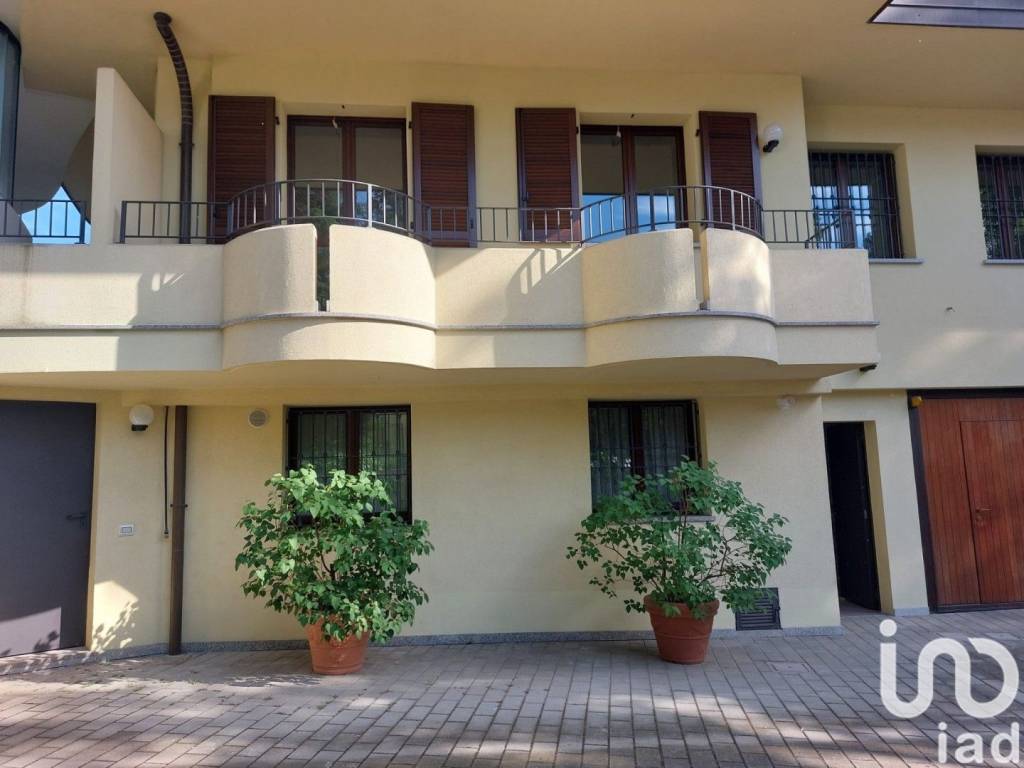 appartamento in vendita a Paderno Dugnano in zona Palazzolo Milanese