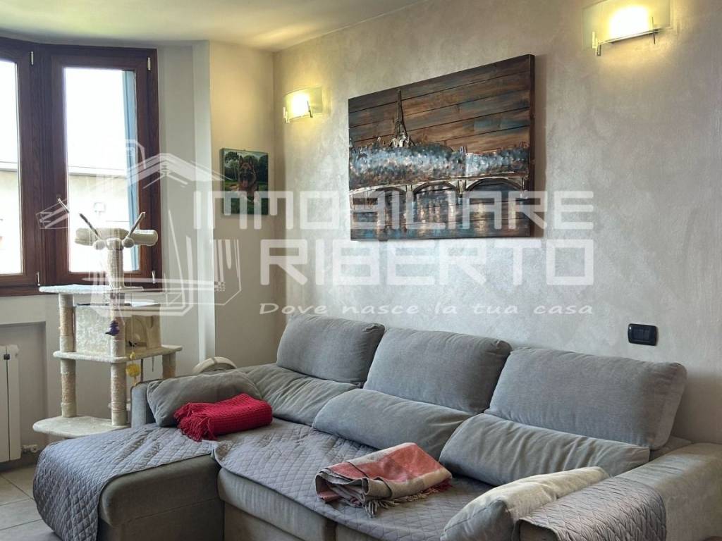 appartamento in vendita a Paderno Dugnano in zona Calderara