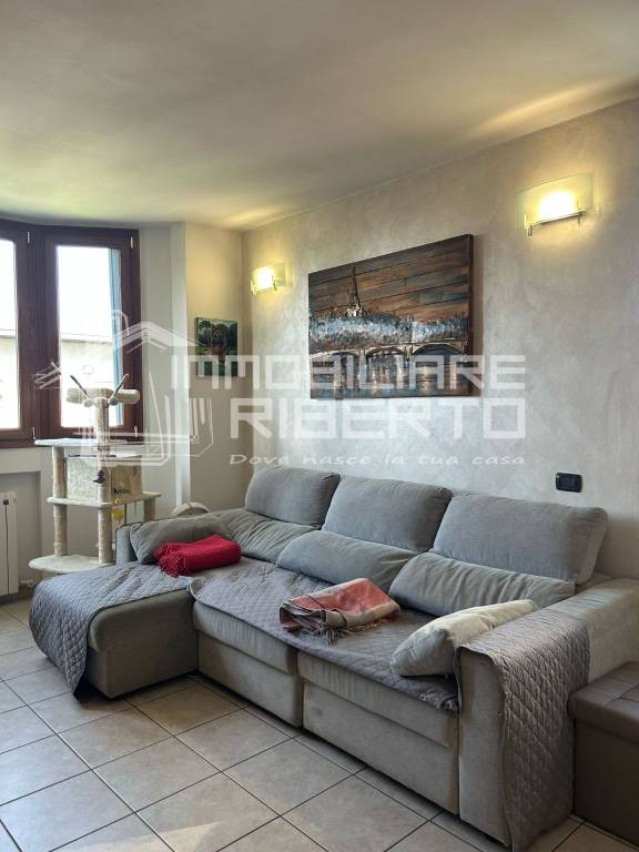 appartamento in vendita a Paderno Dugnano in zona Calderara