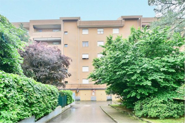 appartamento in vendita a Paderno Dugnano in zona Calderara