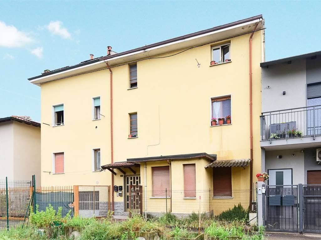 appartamento in vendita a Paderno Dugnano in zona Calderara
