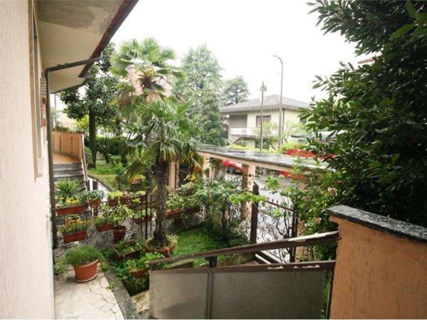 appartamento in vendita a Paderno Dugnano in zona Cassina Amata