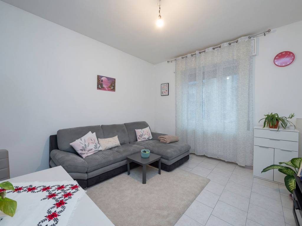 appartamento in vendita a Paderno Dugnano in zona Cassina Amata