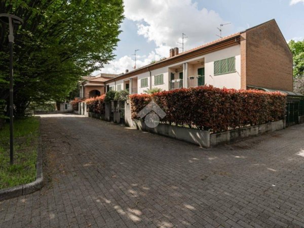 casa indipendente in vendita a Paderno Dugnano in zona Palazzolo Milanese
