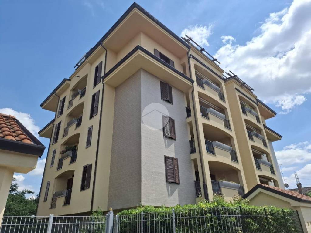 appartamento in vendita a Paderno Dugnano in zona Palazzolo Milanese