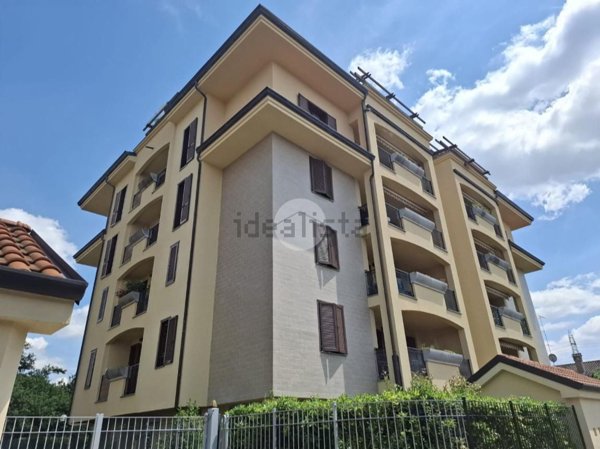 appartamento in vendita a Paderno Dugnano in zona Palazzolo Milanese
