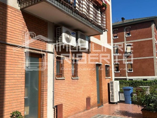 appartamento in vendita a Paderno Dugnano in zona Calderara