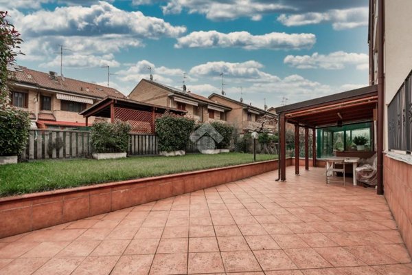 casa indipendente in vendita a Paderno Dugnano