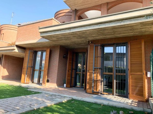casa indipendente in vendita a Paderno Dugnano in zona Palazzolo Milanese