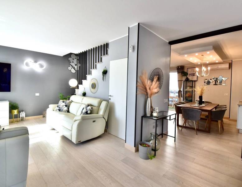casa indipendente in vendita a Paderno Dugnano in zona Cassina Amata