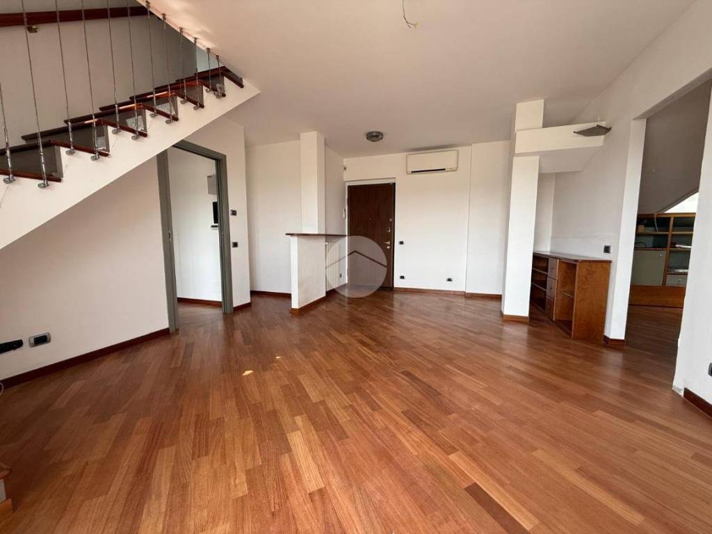 appartamento in vendita a Paderno Dugnano