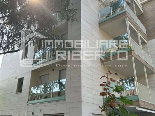 appartamento in vendita a Paderno Dugnano in zona Cassina Amata
