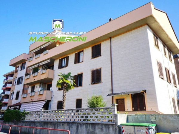 appartamento in vendita a Paderno Dugnano