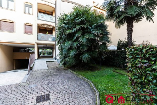 appartamento in vendita a Paderno Dugnano