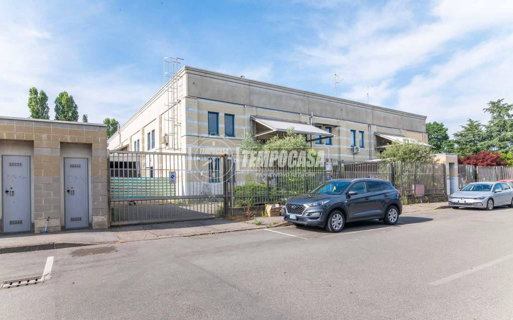 appartamento in vendita a Paderno Dugnano in zona Palazzolo Milanese