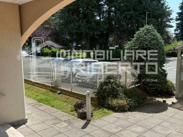 appartamento in vendita a Paderno Dugnano in zona Calderara
