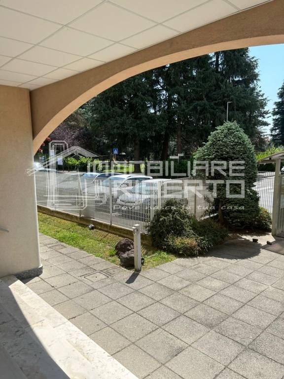 appartamento in vendita a Paderno Dugnano in zona Calderara