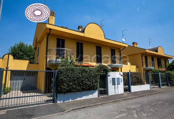 casa indipendente in vendita a Paderno Dugnano in zona Palazzolo Milanese