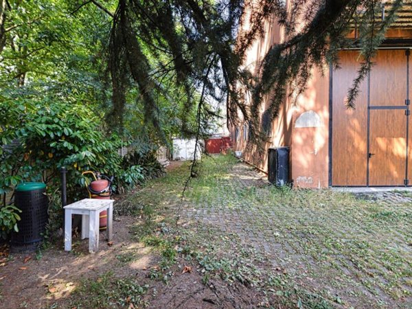 ufficio in vendita a Paderno Dugnano in zona Palazzolo Milanese