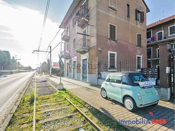 negozio in vendita a Paderno Dugnano