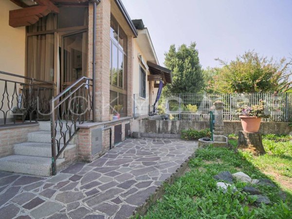 casa indipendente in vendita a Paderno Dugnano in zona Cassina Amata