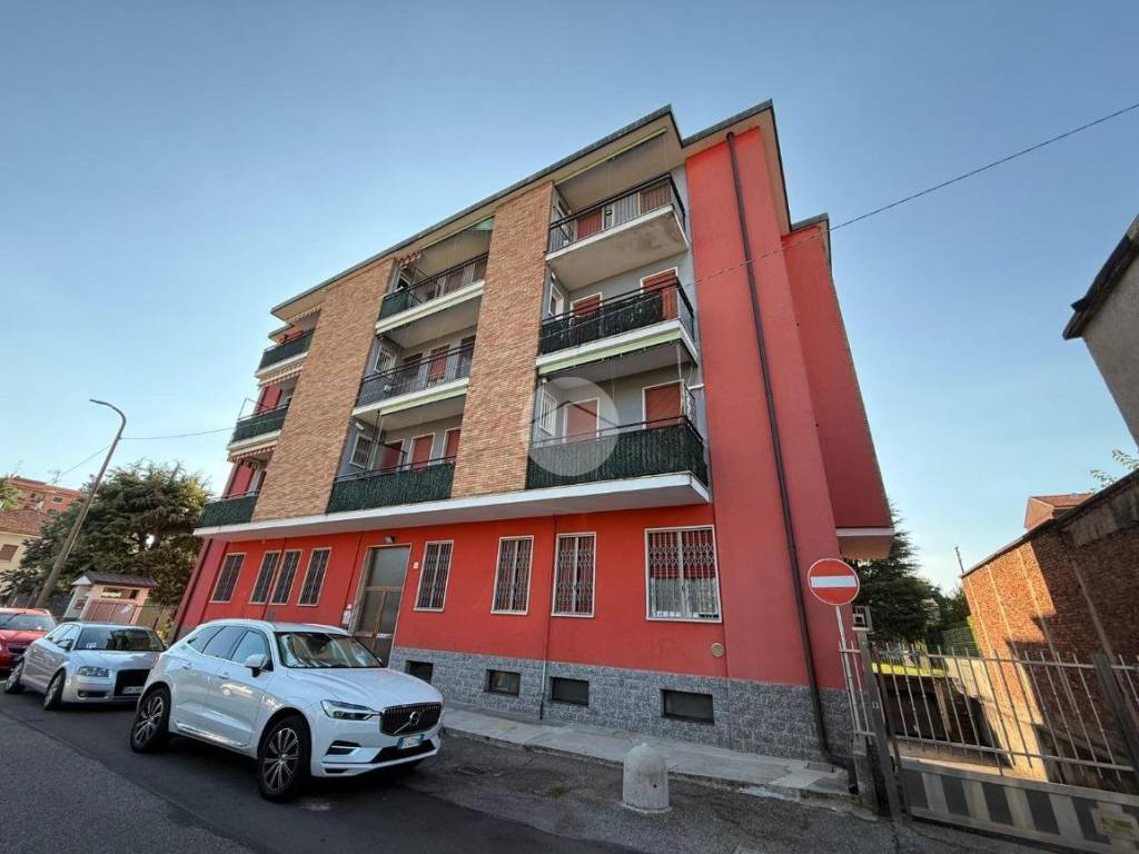 appartamento in vendita a Paderno Dugnano in zona Cassina Amata