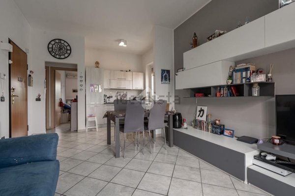 appartamento in vendita a Paderno Dugnano in zona Palazzolo Milanese